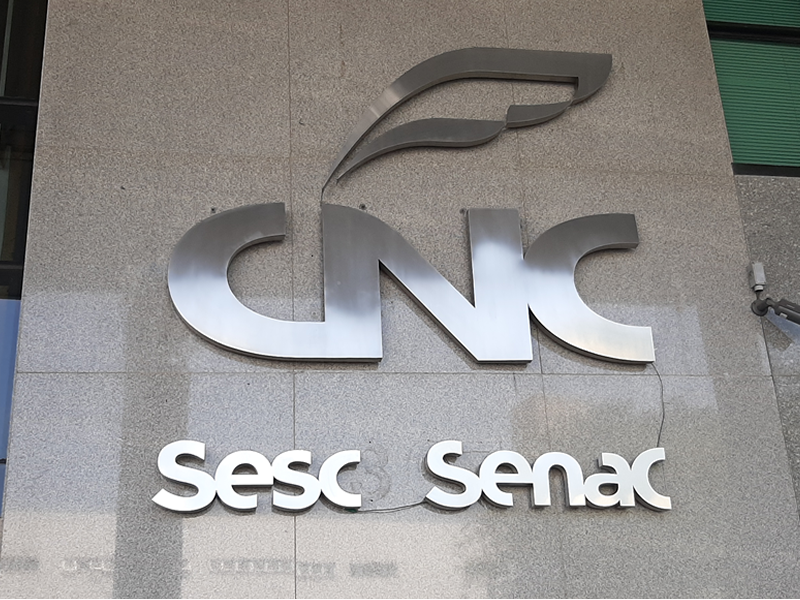 Letras caixa e letreiros para fachadas Fabriletras no Rio de Janeiro
